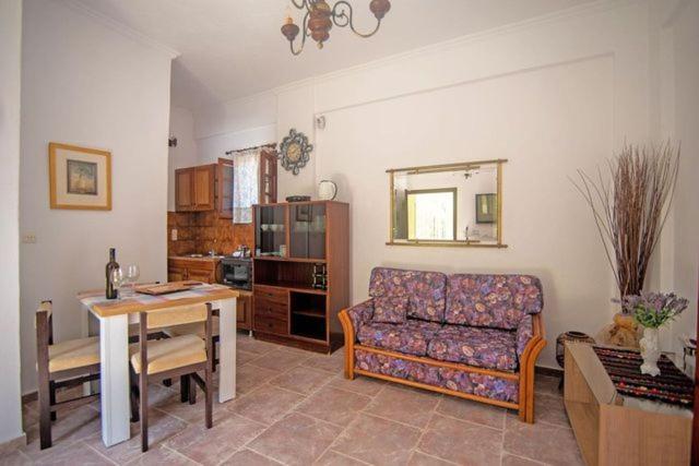 Villa-Toula Roda  Exterior photo