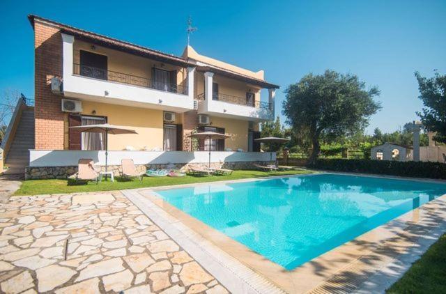 Villa-Toula Roda  Exterior photo